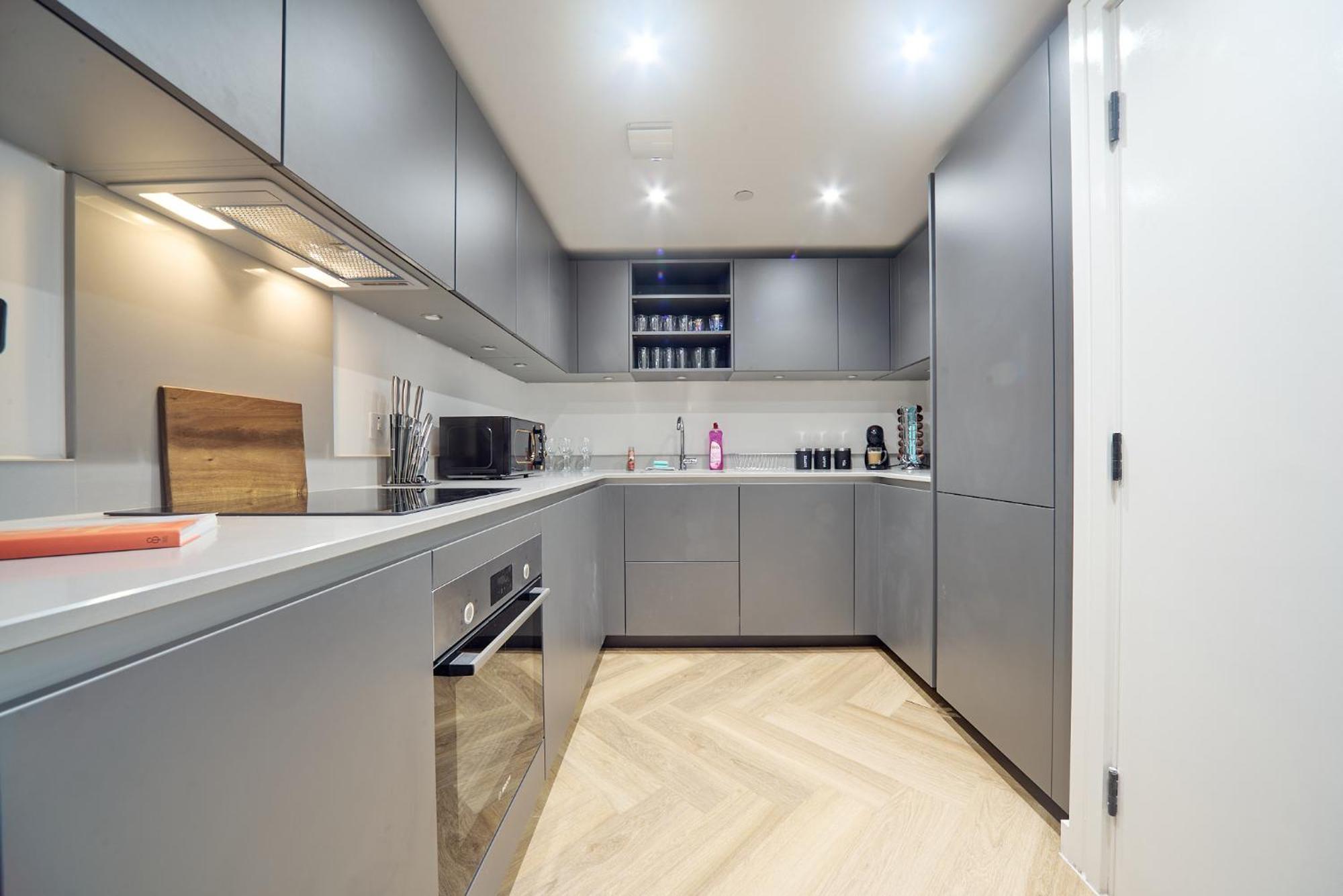 Luxury Nostalgic Centre With Pool Table, Netflix, Sofa Bed, Sleeps 6, Nostalgia