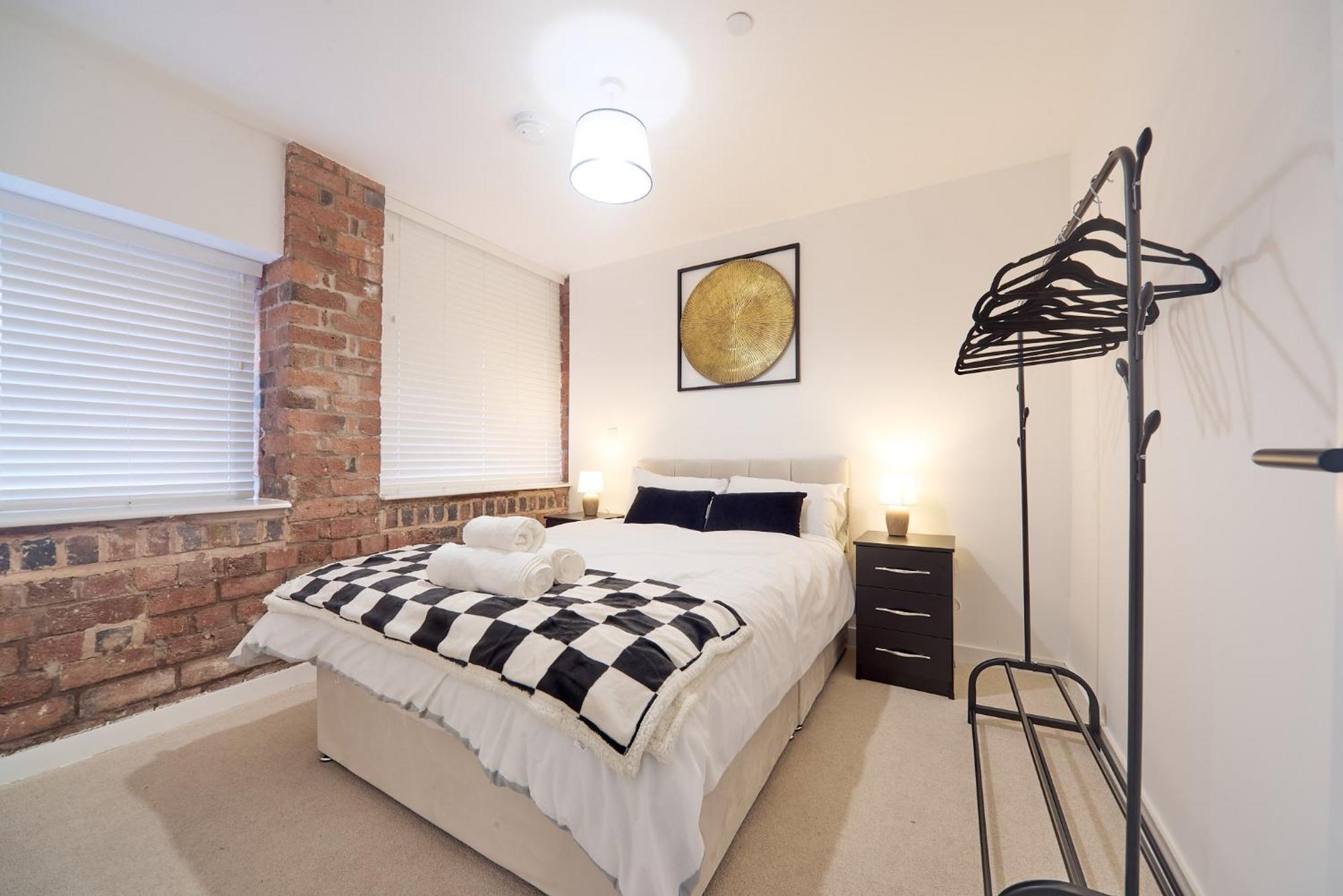 Luxury Nostalgic Centre With Pool Table, Netflix, Sofa Bed, Sleeps 6, Nostalgia *